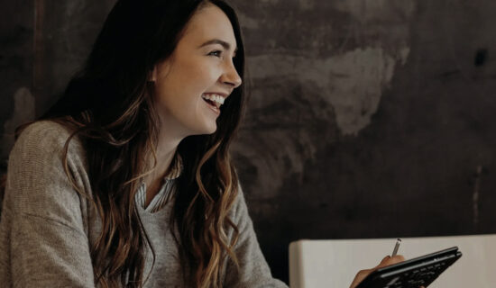 Vita est illis semper in fuga uxoresque